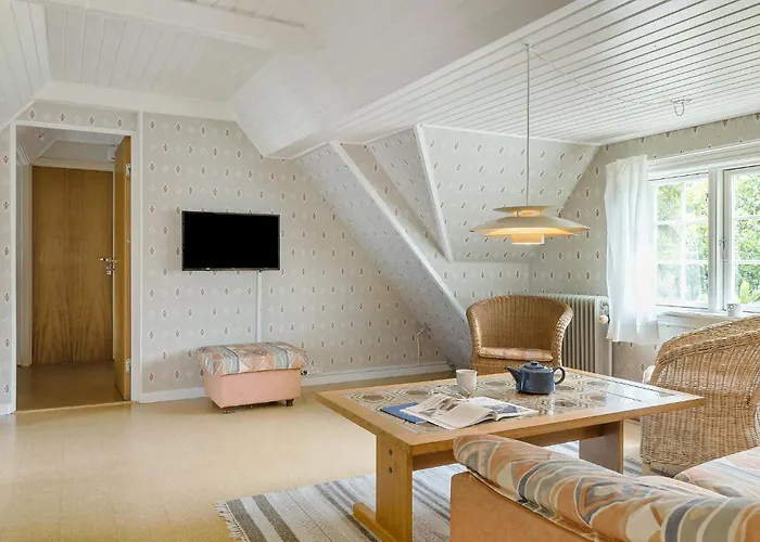 Stangegaard Апартаменты Akirkeby